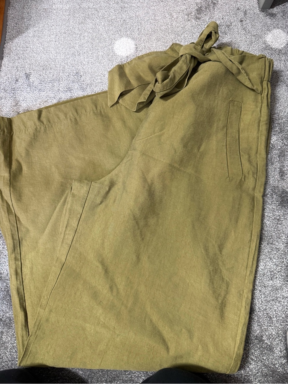 Zara women Olive Green Tie-Waist  Pants